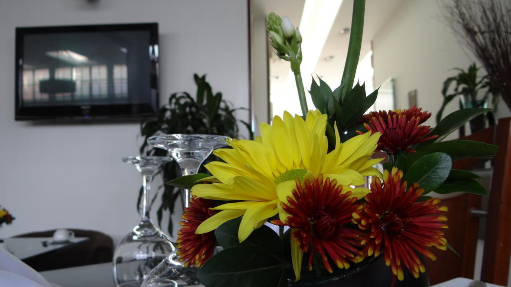 Hotel Platinum Suite Bogota Ngoại thất bức ảnh